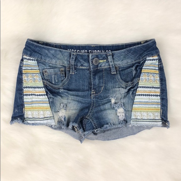 HP ❤️ Destroyed patterned shorts - Picture 3 of 8